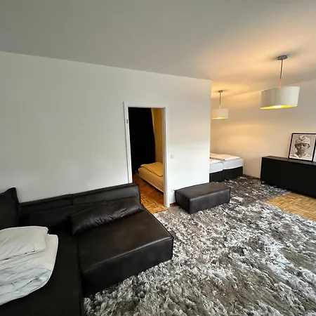 Loft Living - - Ehrenfeld